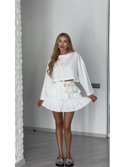 Жiночiй легкий костюм зi спiдницею-шортами молочного кольору 34286