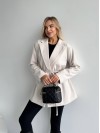 Женский пиджак с плечиками бежевого цвета 35223