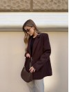 Жіночий піджак з поясом коричневого кольору 34648