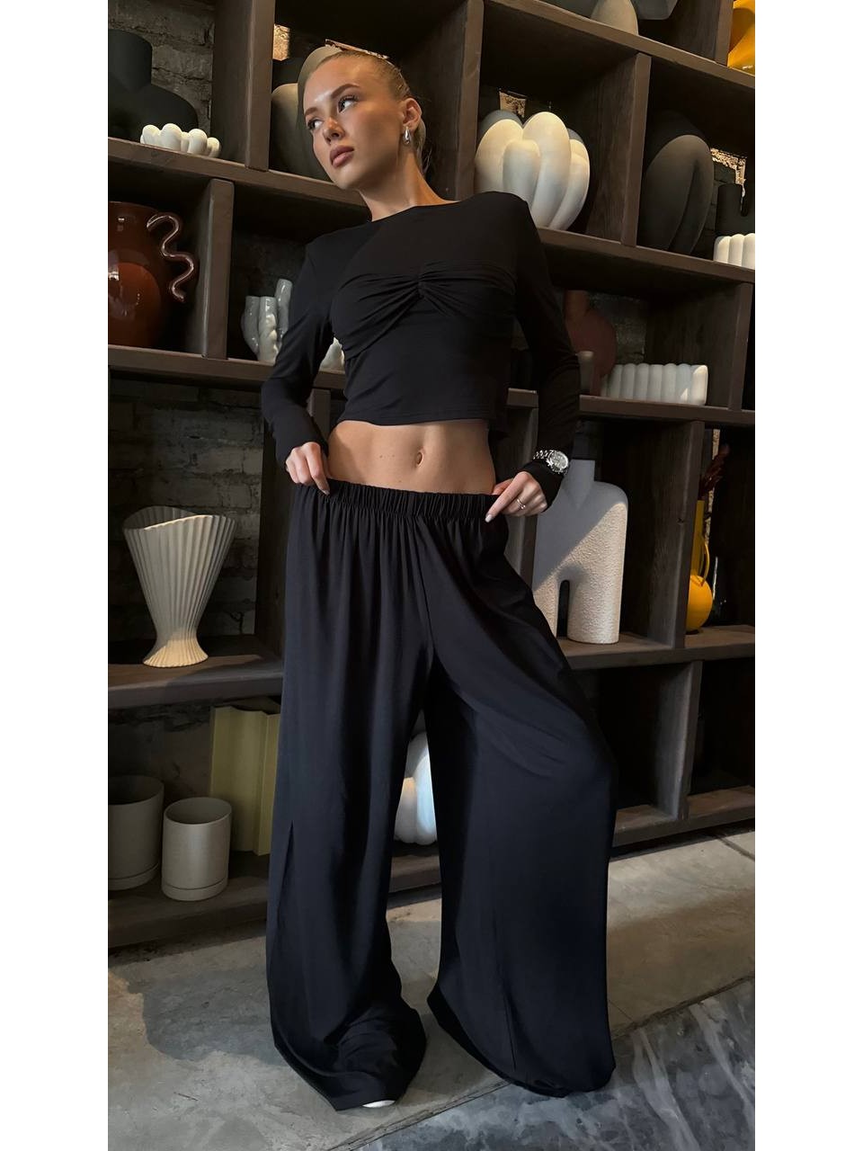 Жiночiй прогулянковий костюм чорного кольору 34709