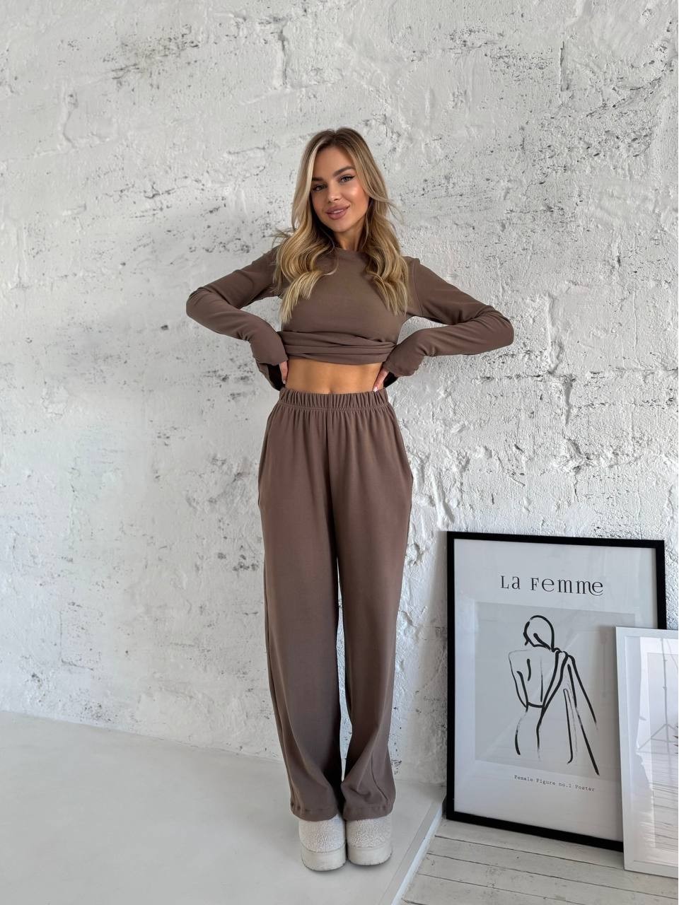 Жіночий прогулянковий термокостюм кавового кольору 35789