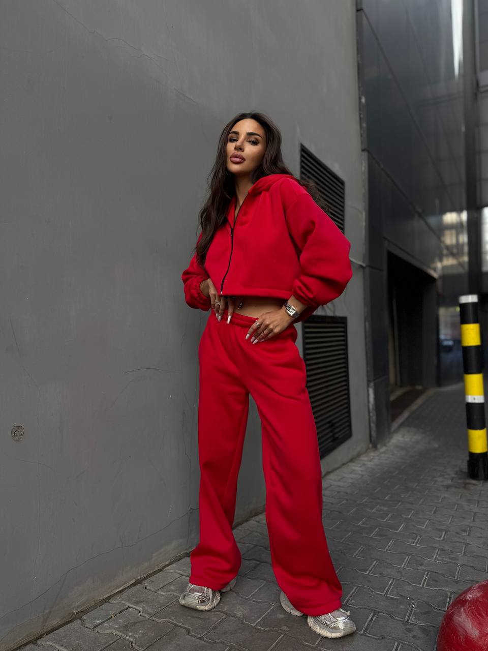 Жіночий спортивний костюм на флiсi червоного кольору 34721