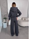 Жіночий спортивний костюм на флісi графiтового кольору 35751