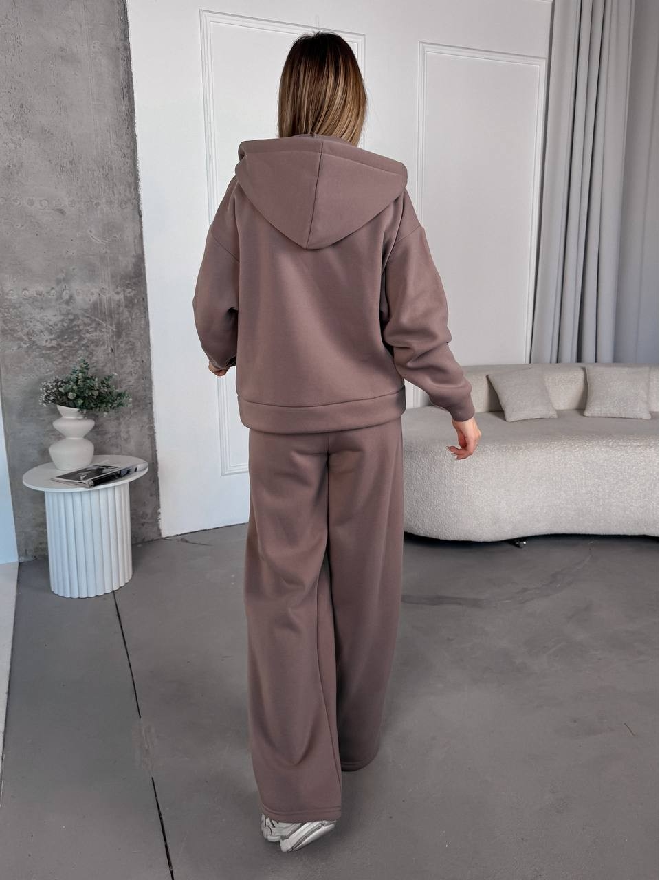 Жіночий спортивний костюм на флісi кавового кольору 35757