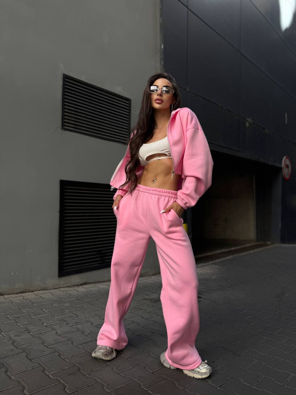 Жіночий спортивний костюм на флiсi рожевого кольору 34720