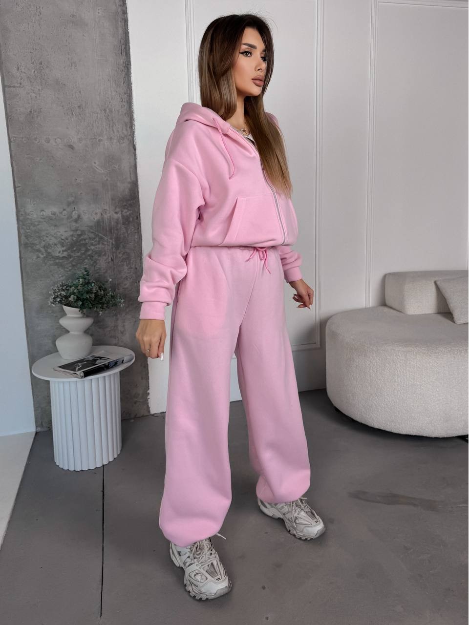 Женский спортивный костюм на флисе розового цвета 35753