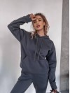 Женский спортивный костюм флисе с капюшоном графитового цвета 35762
