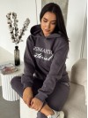 Женский спортивный костюм на флисе с надписью графитового цвета 35456