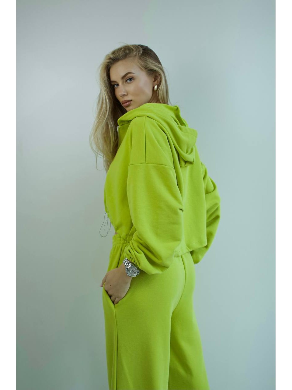 Жіночий спортивний костюм салатового кольору 34680