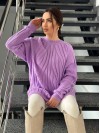 Женский свитер с фактурной вязкой сиреневого цвета 34353