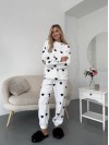 Жіночий теплий домашній костюм в сердце бiлого кольору  35918