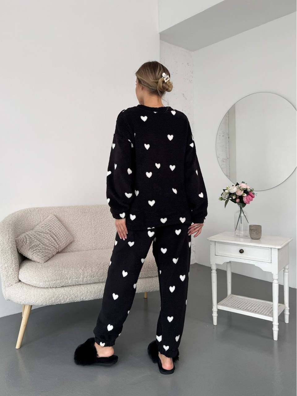 Жіночий теплий домашній костюм в сердце чорного кольору  35915