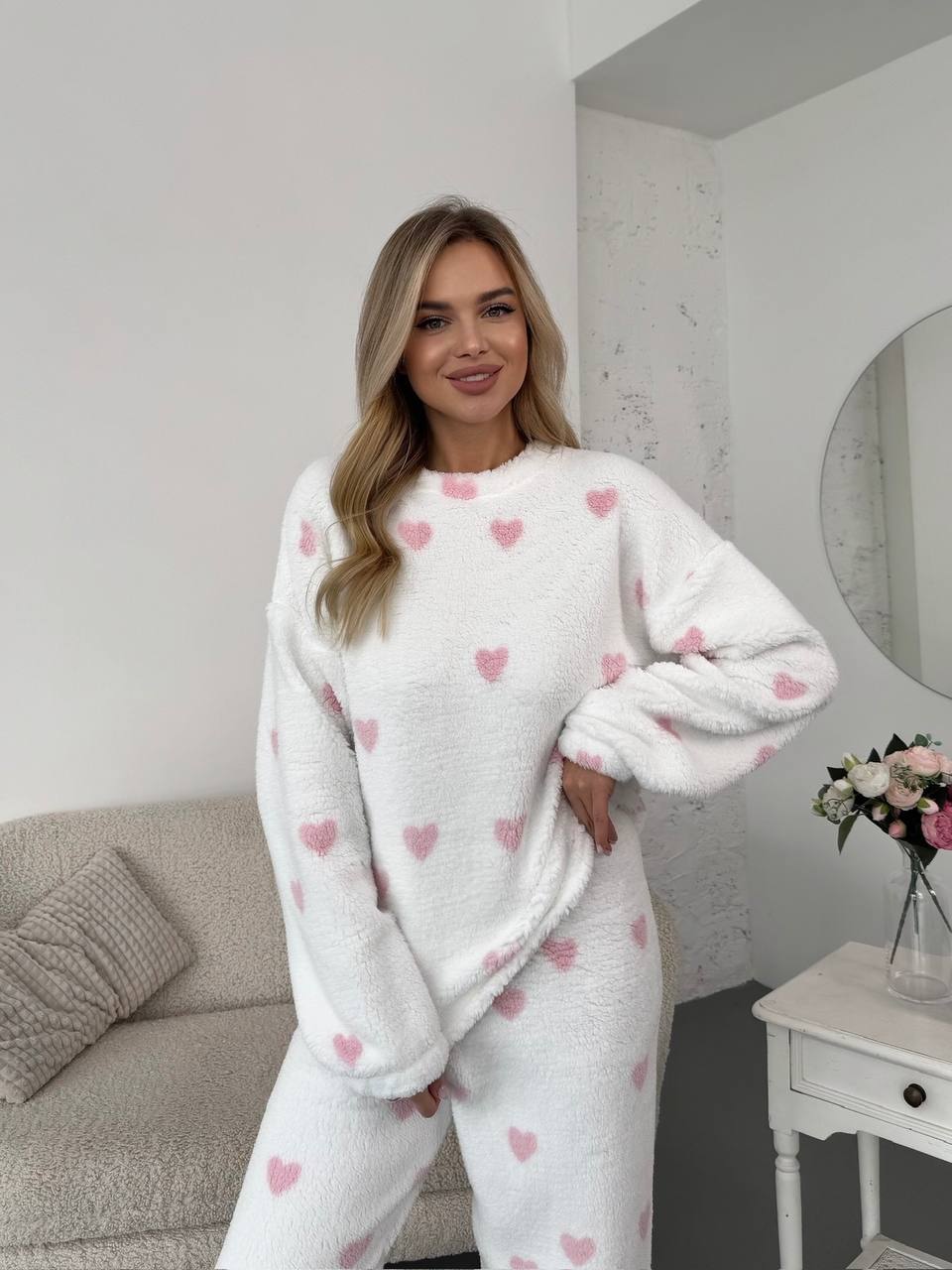 Жіночий теплий домашній костюм в сердце молочного кольору  35914