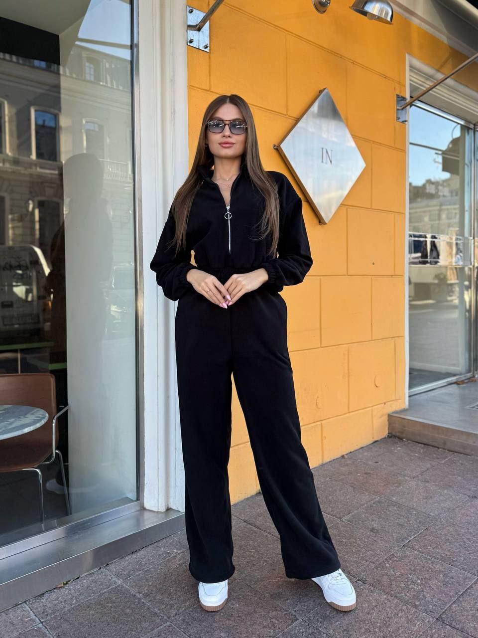 Жiночий теплий комбінезон iз флiса чорного кольору 35664