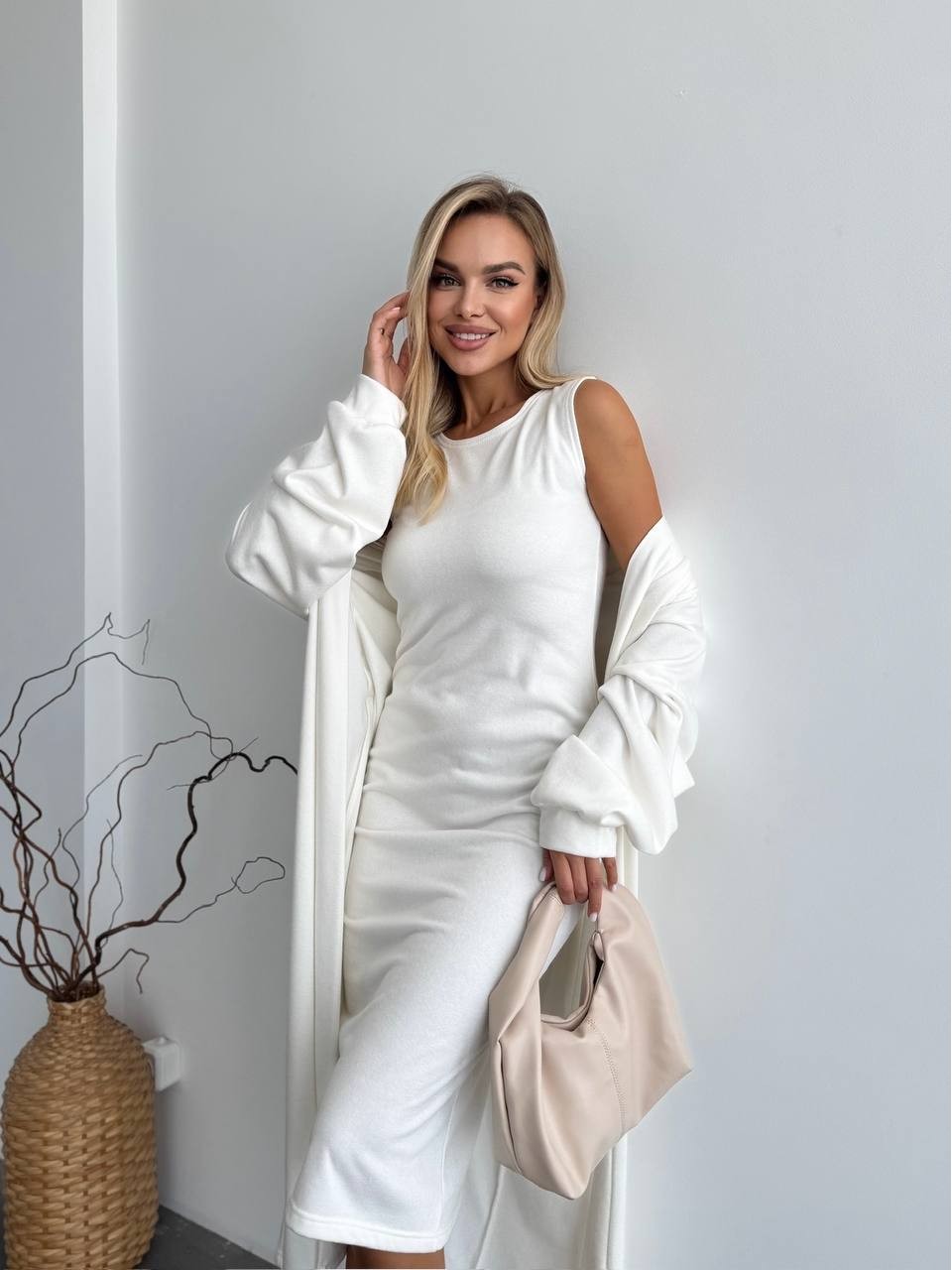 Жіночий теплий костюм кардиган+сукня молочного кольору 34890