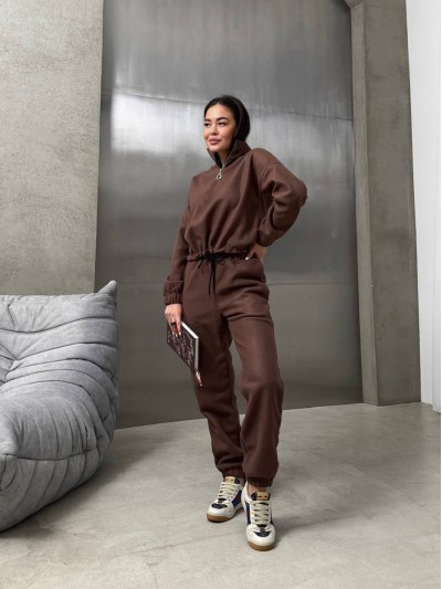 Женский теплый костюм кофейного цвета 35147