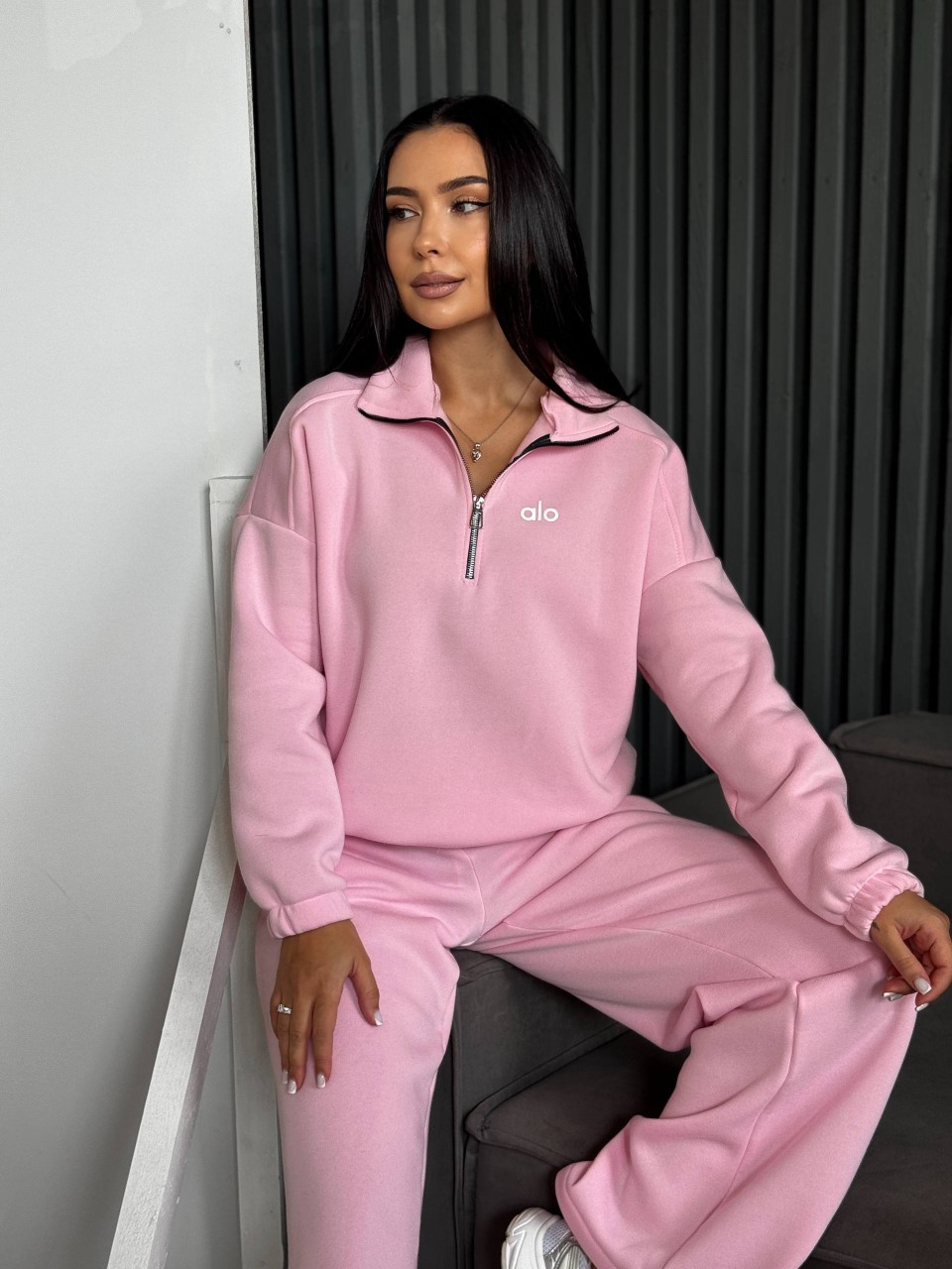 Жіночий теплий костюм на флiсi рожевого кольору 35178