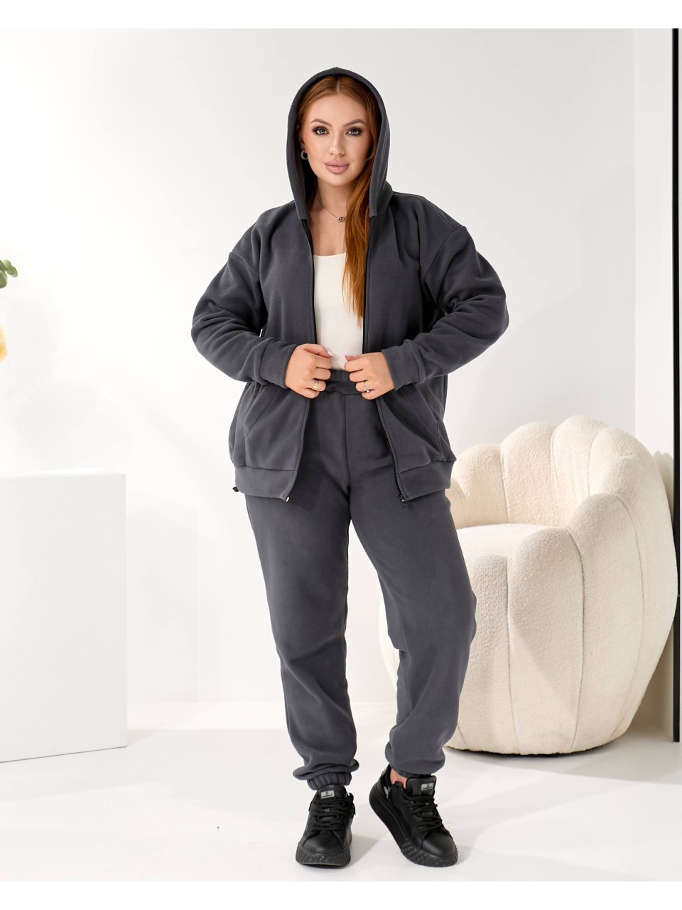 Жiночий теплий костюм на змiйцi графiтового кольору 35867