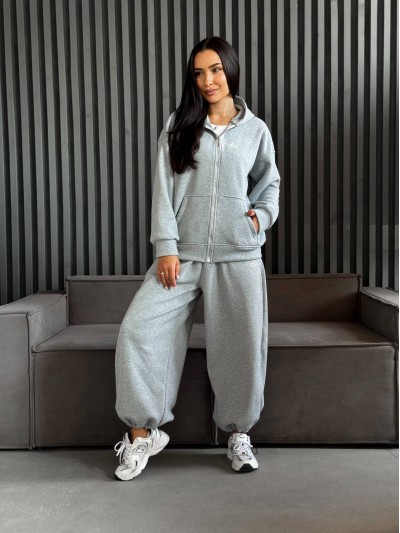 Жіночий теплий костюм на змiйцi сiрого кольору 35193