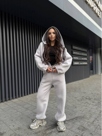 Жіночий теплий костюм на змiйцi сiрого кольору 35199