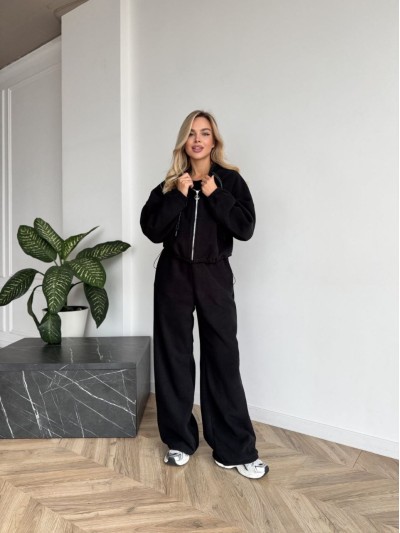 Жіночий теплий костюм вiльного крою чорного кольору 35292