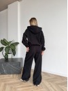Жіночий теплий костюм вiльного крою чорного кольору 35292