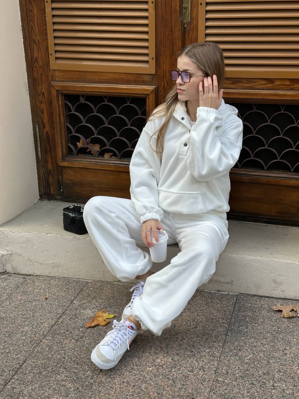 Женский теплый костюм из флиса молочного цвета 35290