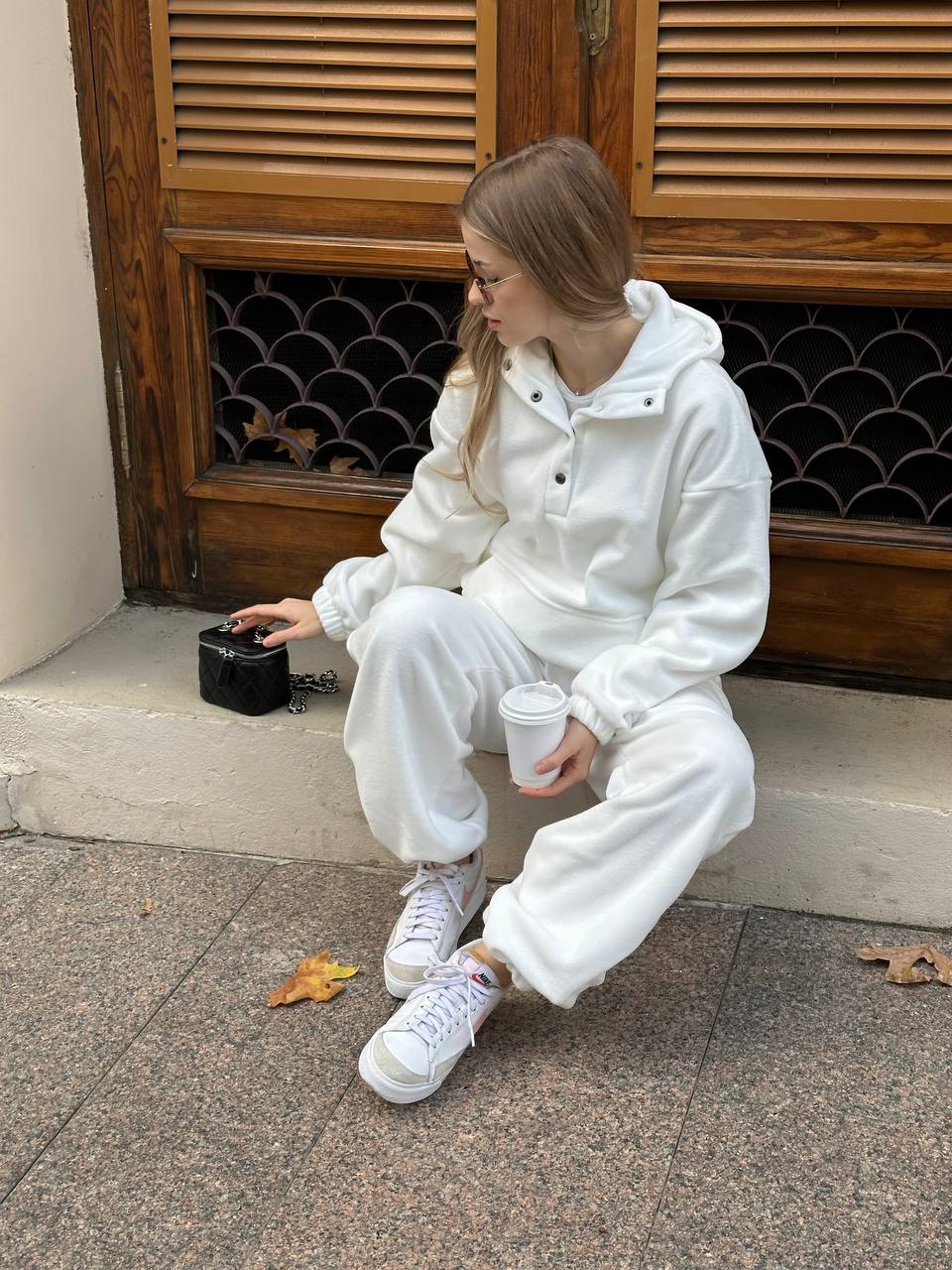 Женский теплый костюм из флиса молочного цвета 35290