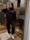 Жіночий теплий костюм з капюшоном коричневого кольору 35440