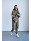 Женский теплый костюм с надписью цвета хаки 34219