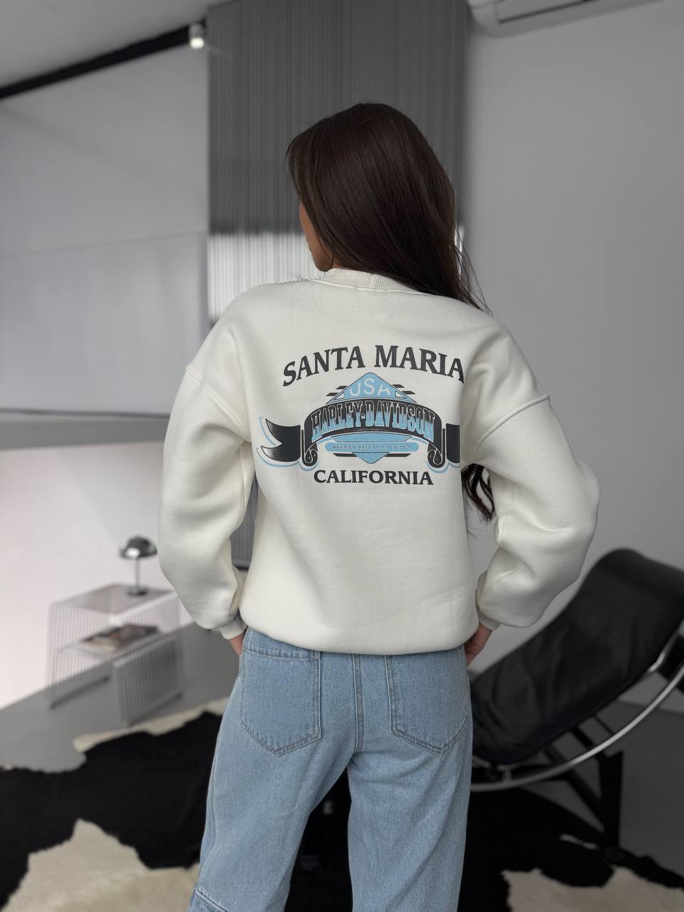 Жіночий теплий світшот молочного кольору 30139