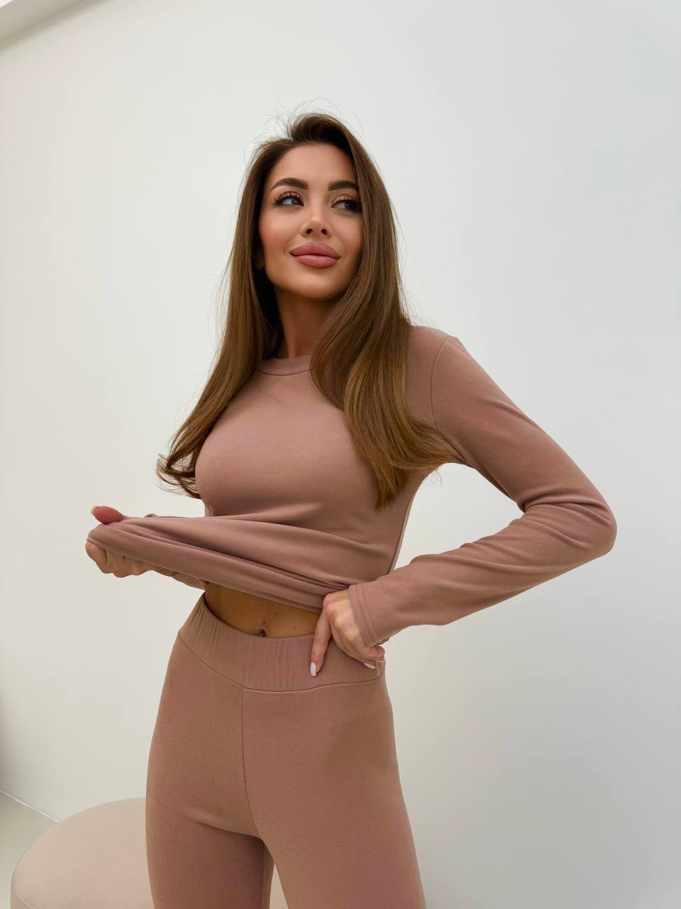 Жіночий теплий термокостюм кавового кольору 35783