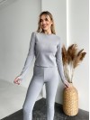 Жіночий теплий термокостюм сiрого кольору 35658