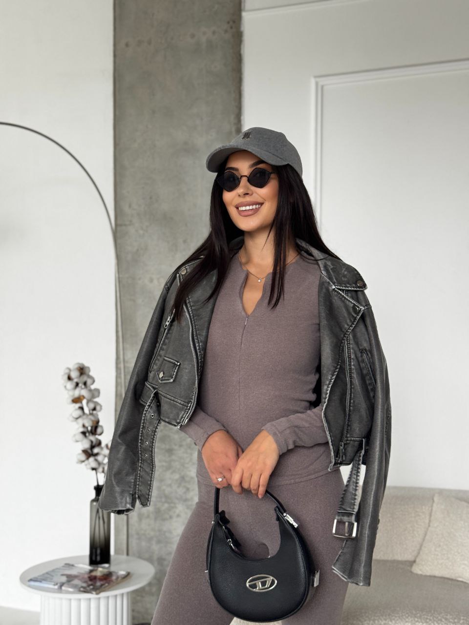 Жіночий термо-костюм кавового кольору 35338