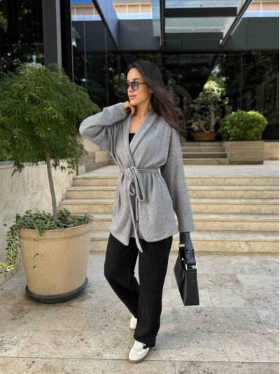 Женский вязанный кардиган графитового цвета 35346