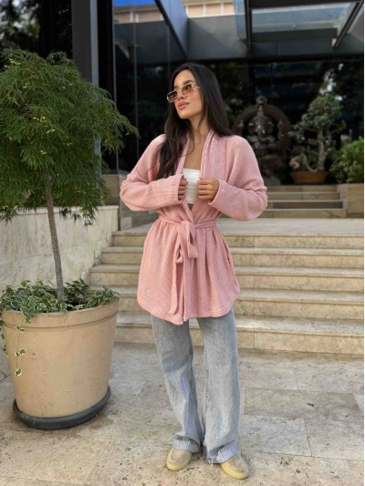 Женский вязанный кардиган розового цвета 35351