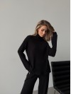 Жіночий в'язаний костюм чорного кольору 29954