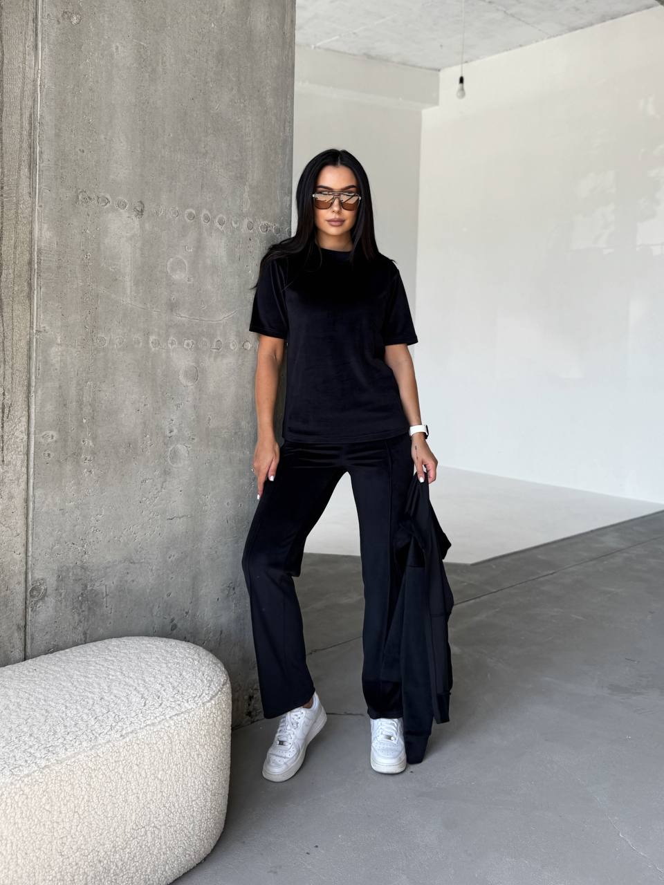 Жіночий велюровий костюм 3-ка чорного кольору 33847