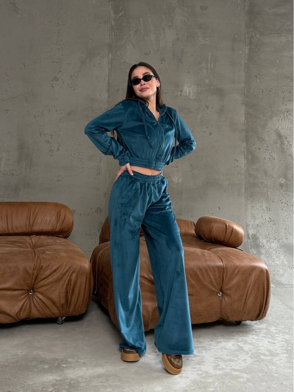 Жіночий велюровий костюм кольору морської хвилі 34786