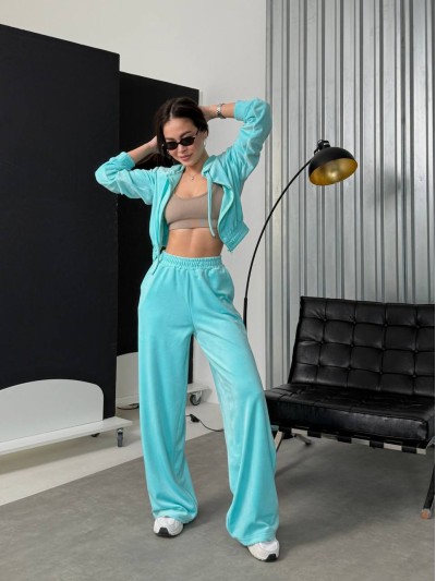 Жіночий велюровий костюм м'ятного кольру 34783