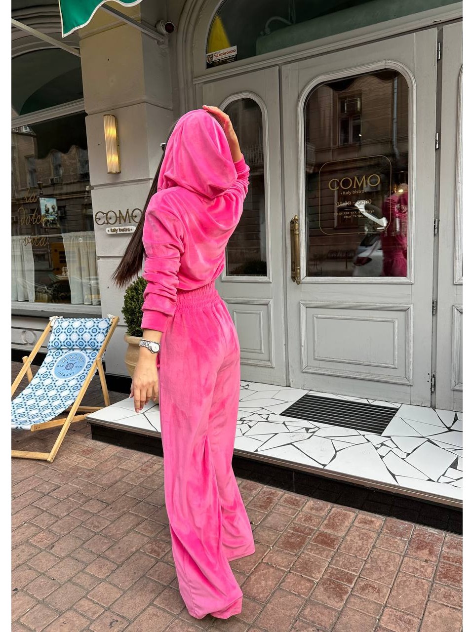 Жіночий велюровий костюм малинового кольору 34776