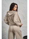 Жіночий велюровий костюм на змiйцi бежевого кольору 35511