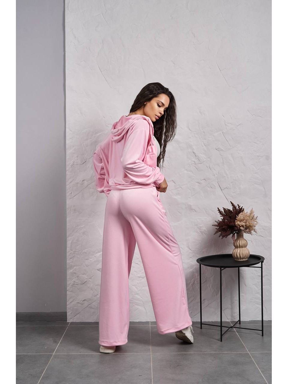 Жіночий велюровий костюм на змiйцi рожевого кольору 35514