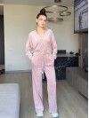 Жіночий велюровий костюм пудрового кольору 35640
