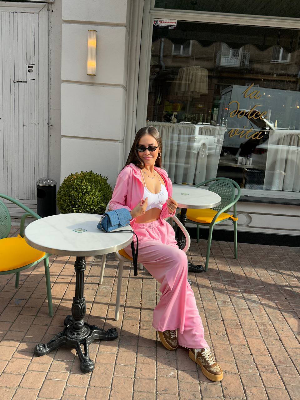 Женский велюровый костюм розового цвета 34777