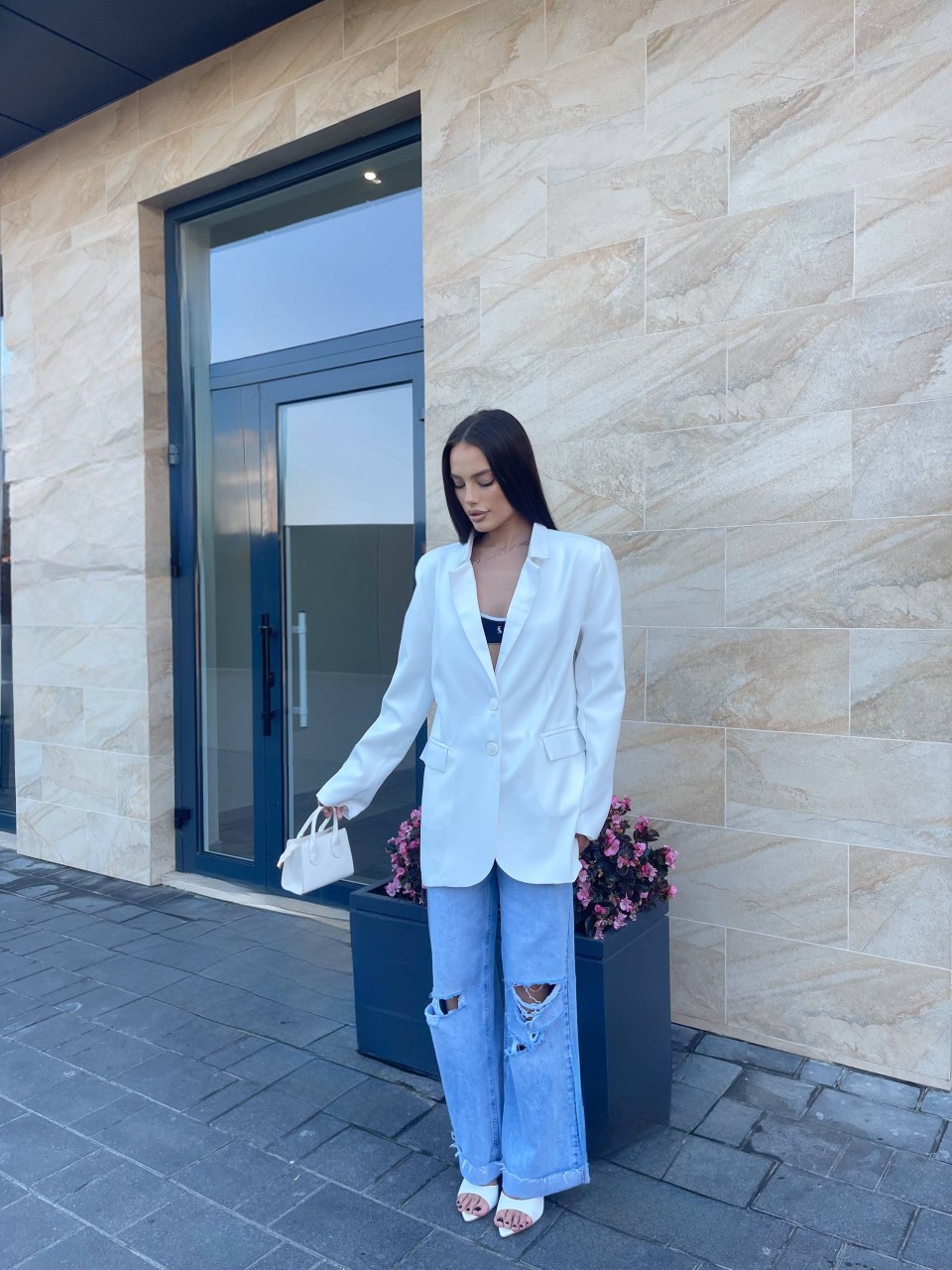 Женский свободный пиджак молочного цвета 34395